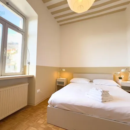 Viale Miramare 157 Tirabora Short Rent Daire *